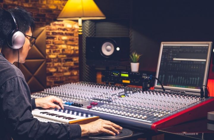 Cos'è la produzione musicale e chi se ne occupa Free Ken Now